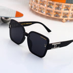 Louis vuitton Metal Logo Oversized Sunglasses 0921 Butterfly
