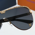 Louis vuitton Stylish and cool casual sunglasses 4306 Oval