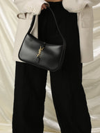 Saint Laurent Le 5 ¨¤ 7 Hobo Bag In Patent Leather - Black - Women