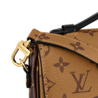 LV Pochette Métis Bag