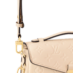 LV Pochette Métis East West Monogram Canvas Handle Crossbody Bag with Chain Strap and Leather Trim (21.5 x 13.5 x 6) cm